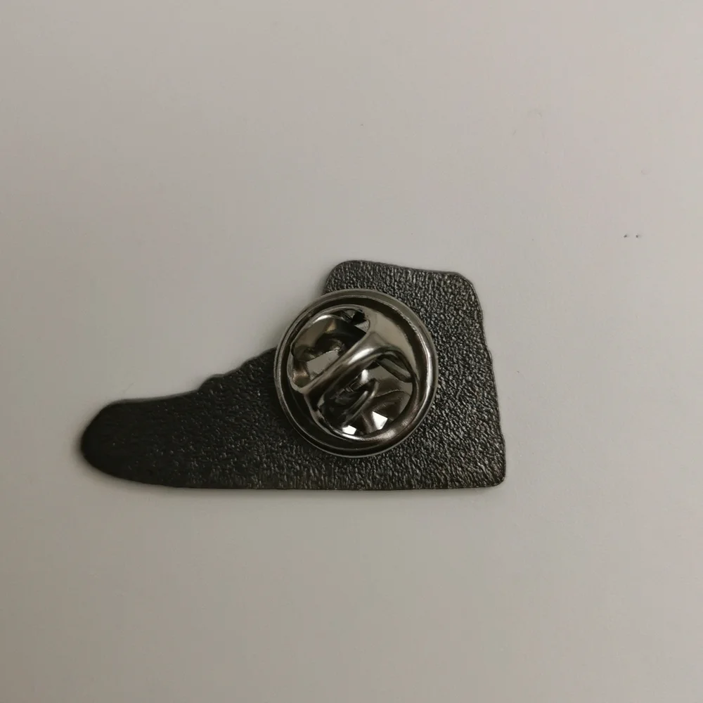 Nike Brooch Mini Air Jordan Shoes Miniature Pin in Red - Picture 4 of 7